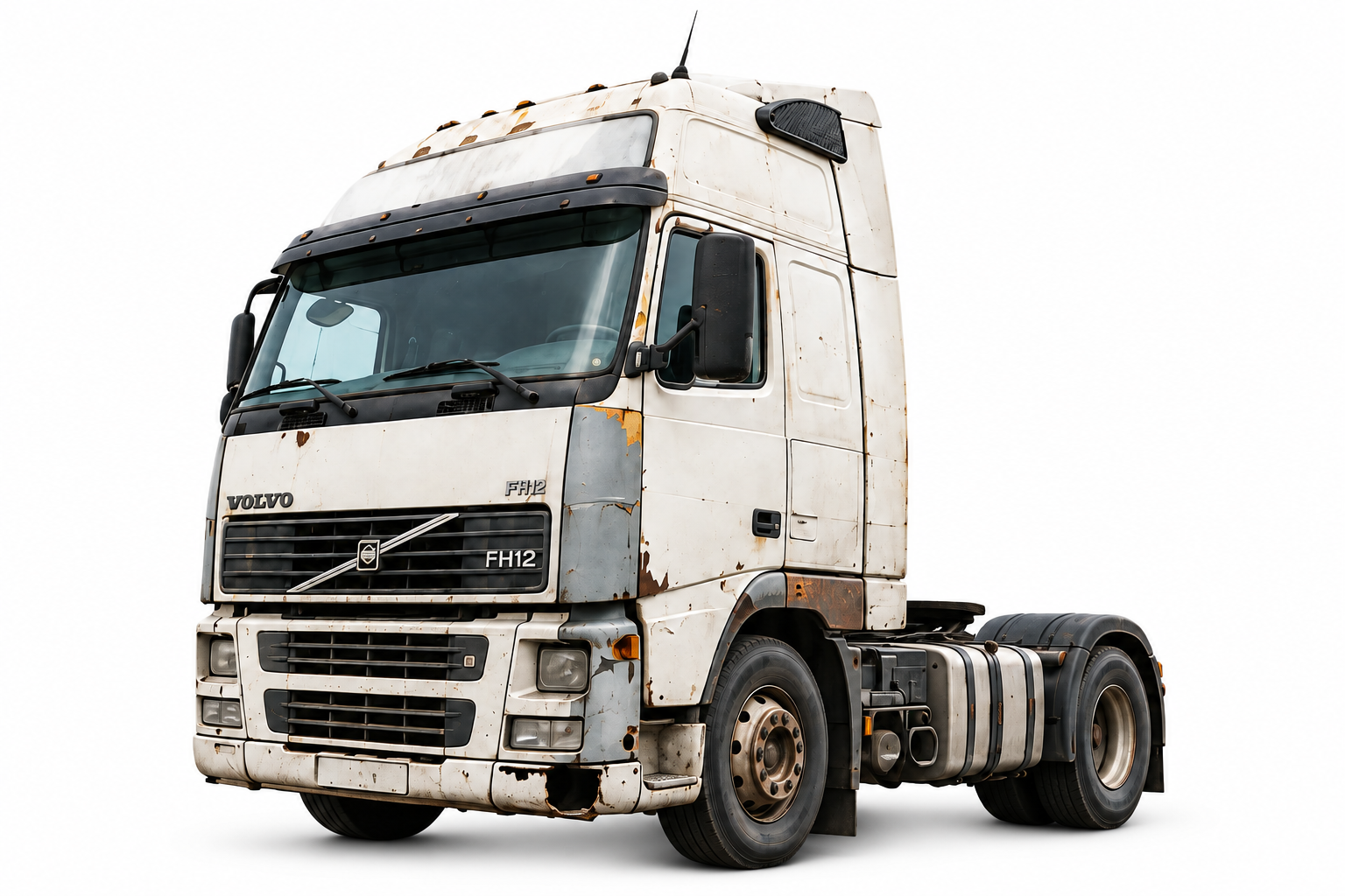 Подержанный Volvo FH12 с повреждённым бампером и следами коррозии